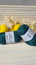 Cargar imagen en el visor de la galería, HANDARBEITSGARN  Lang yarns