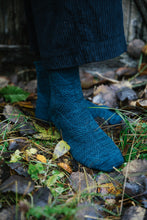 Cargar imagen en el visor de la galería, 52 Weeks of Socks ( Inglés)